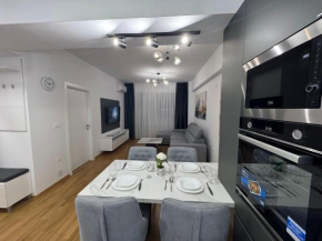 East Gate Luxury Apartment 2